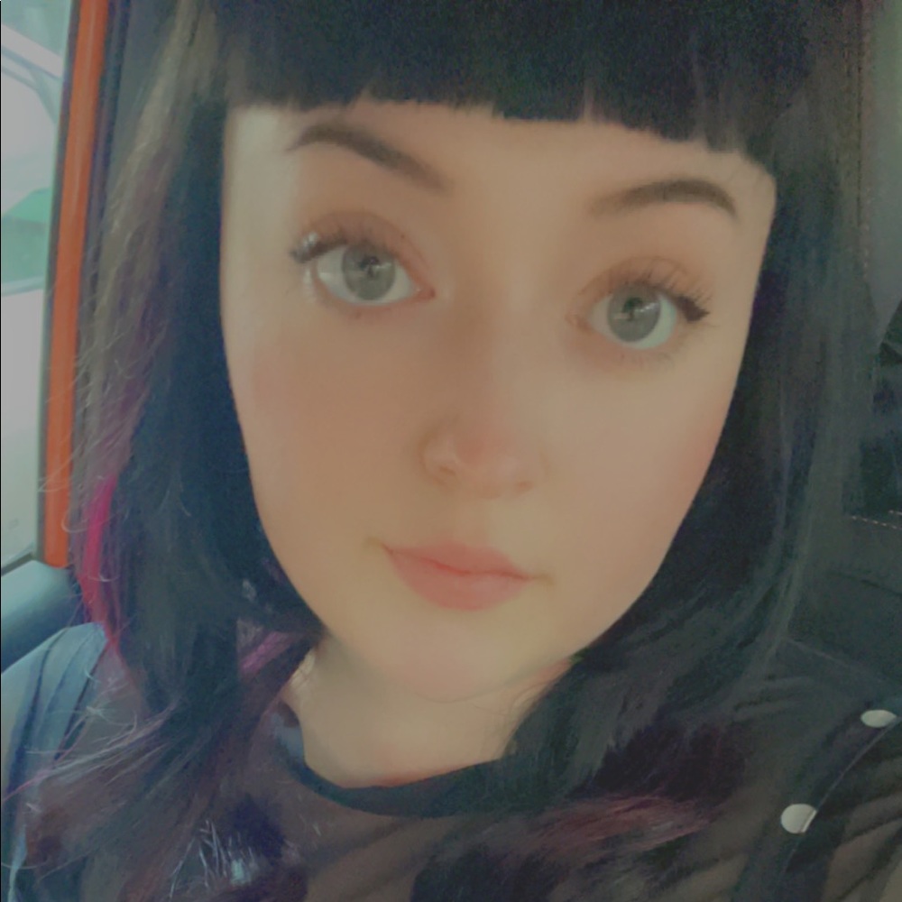 Meet your Posher, Alanna